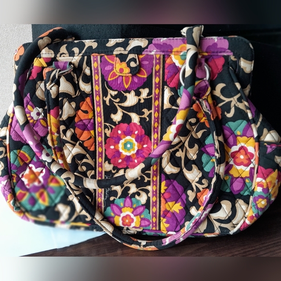 VERA BRADLEY ELOISE HAND BAG. SUZANI PATTERN. EXCELLENT CONDITION. - Picture 2 of 5